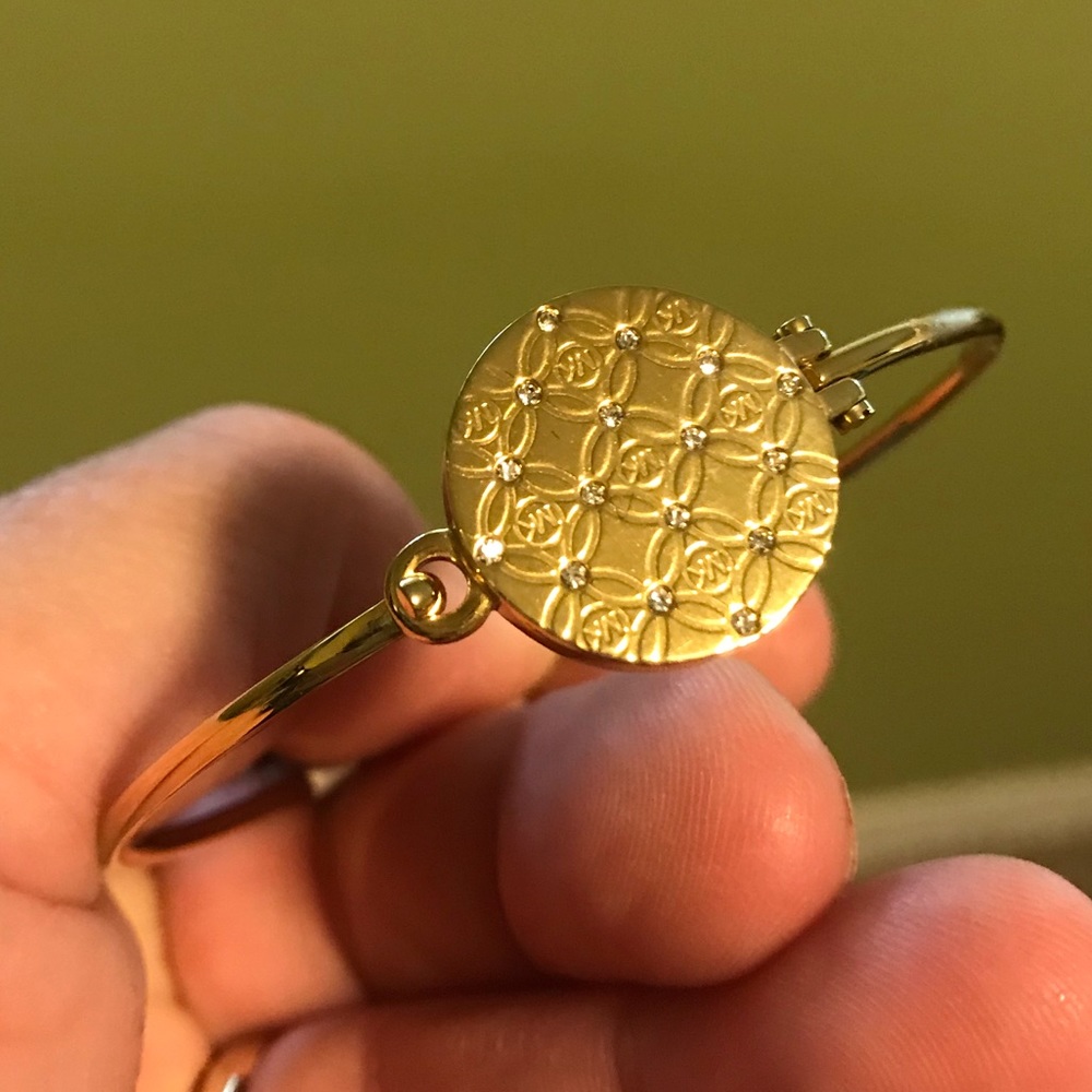 🎈Michael Kors Gold Tone Heritage Monogram Bangle
